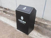 武汉金色港湾垃圾桶